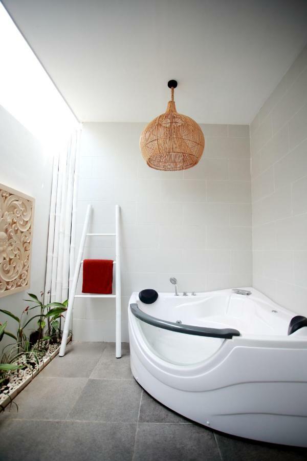 Vanilla Suite Jimbaran Exterior foto